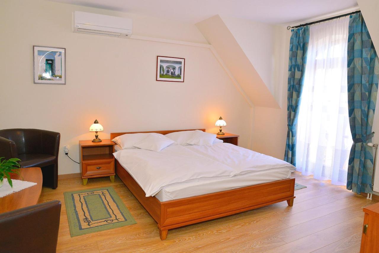 Nyerges Vendegfogado Bed & Breakfast Hegyko Exterior photo