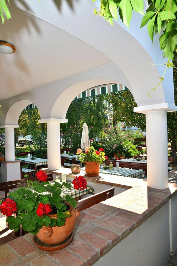 Nyerges Vendegfogado Bed & Breakfast Hegyko Exterior photo